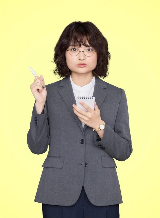 【家庭乱伦】表哥又出去打工了，在温泉会所的梳妆镜前按住嫂子,爆插她的白皙大屁股 - 极品御姐海报